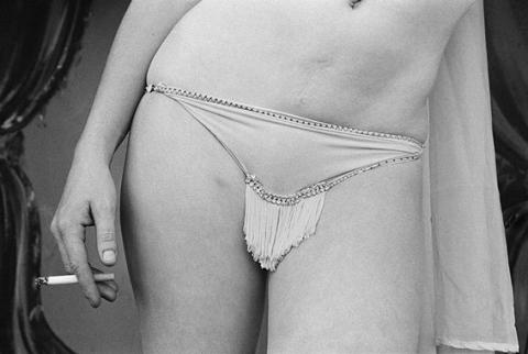 9. Susan Meiselas: Shortie, Barton, Vermont, 1974 © Susan Meiselas / Magnum Photos/Contrasto