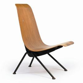 Light chair No. 356, 1954-55. Collezione Vitra Design Museum